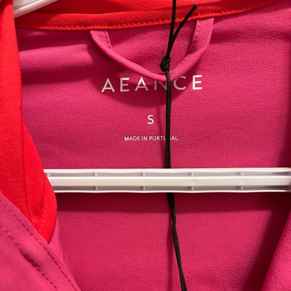 Jacket - Picture 2 of 3